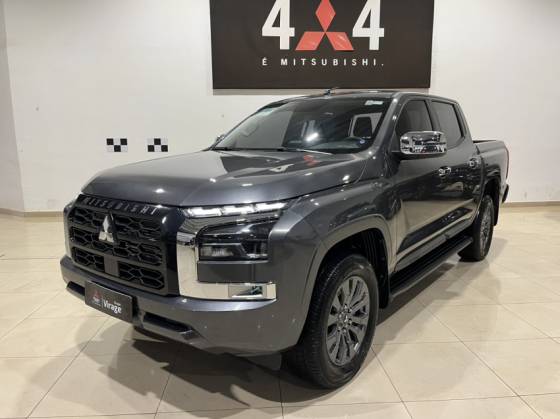 MITSUBISHI TRITON 2.4 BITURBO DIESEL CD HPE 4X4 AUTOMÁTICO MITSUBISHI TRITON 2.4 BITURBO DIESEL CD HPE 4X4 AUTOMÁTICO